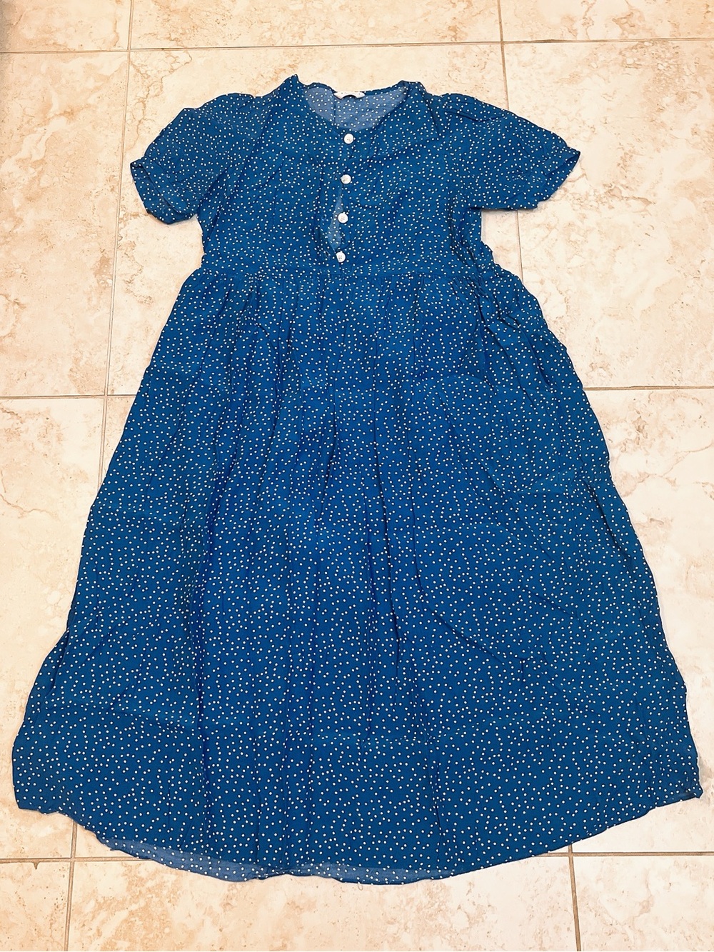 Free- polkadot midi dress